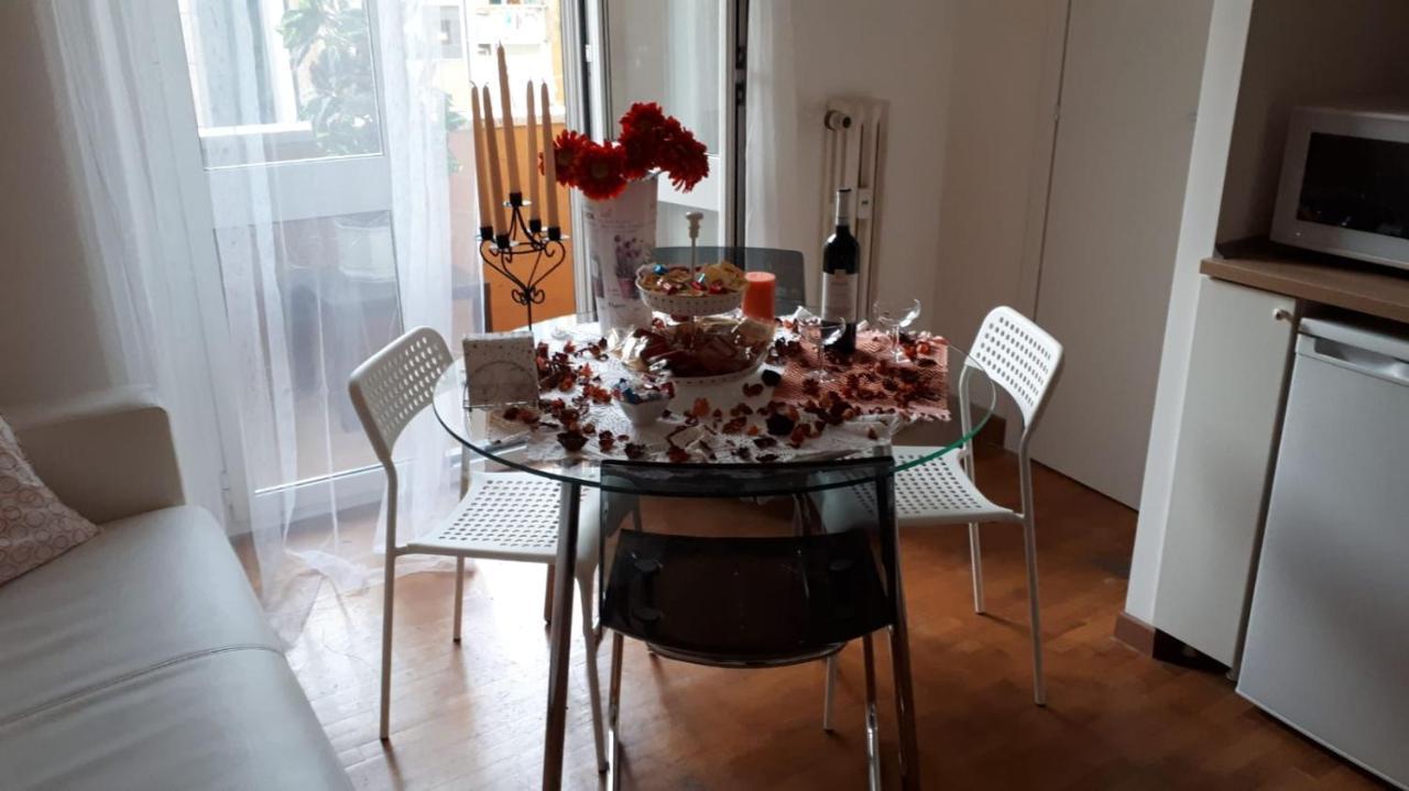 Domi Marconi 28 Appartement Rome Buitenkant foto